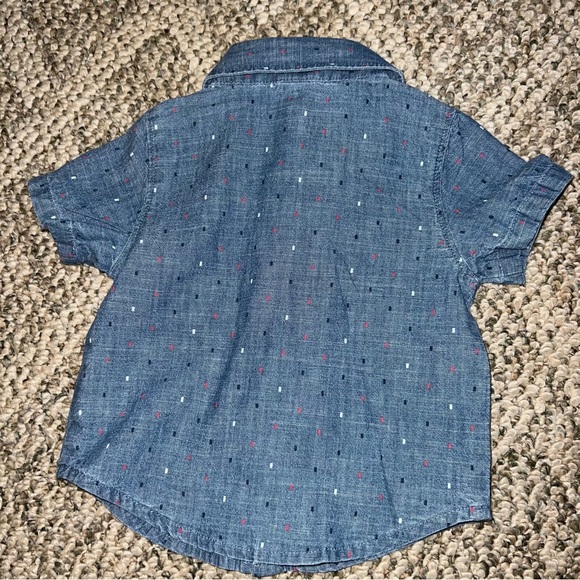 Old Navy Infant Button Up - Picture 3 of 4